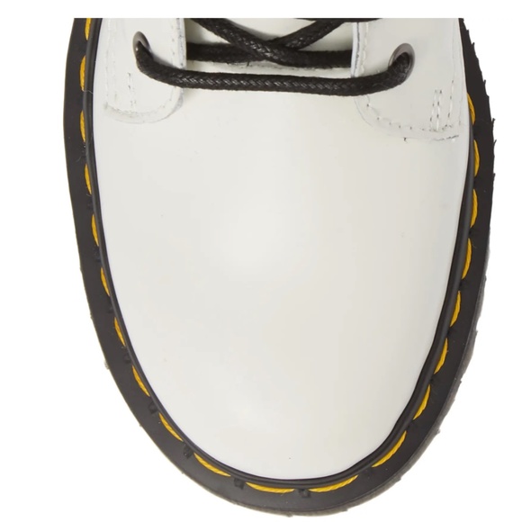 NIB $200  Dr. Martens 'Jadon' Boot in WHITE SMOOTH LEATHER! - Picture 5 of 7